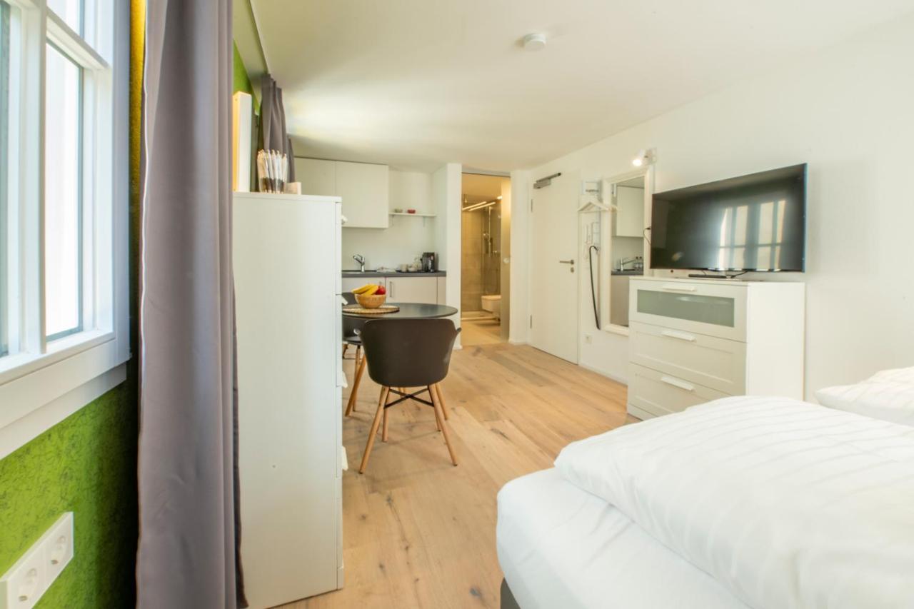 Gaestehaus Am Schlossplatz, Z. 4 Meersburg Ngoại thất bức ảnh